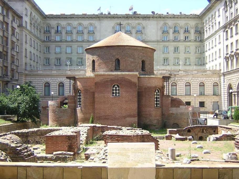 Top Center Studio 1 Σόφια Εξωτερικό φωτογραφία