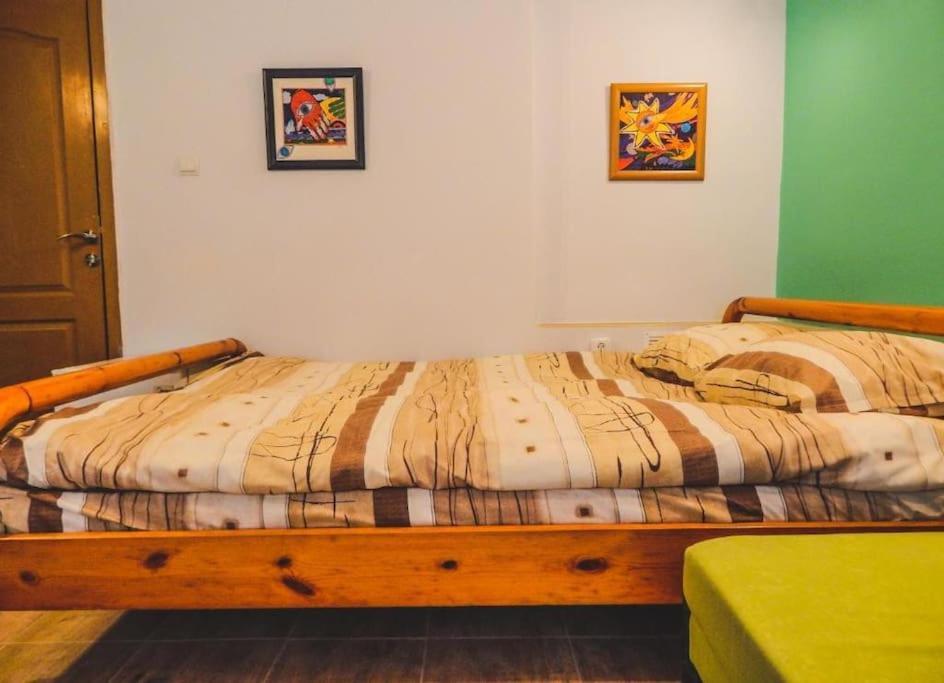Top Center Studio 1 Σόφια Εξωτερικό φωτογραφία