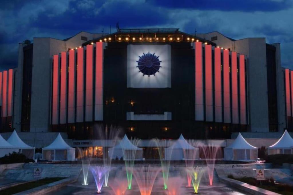 Top Center Studio 1 Σόφια Εξωτερικό φωτογραφία
