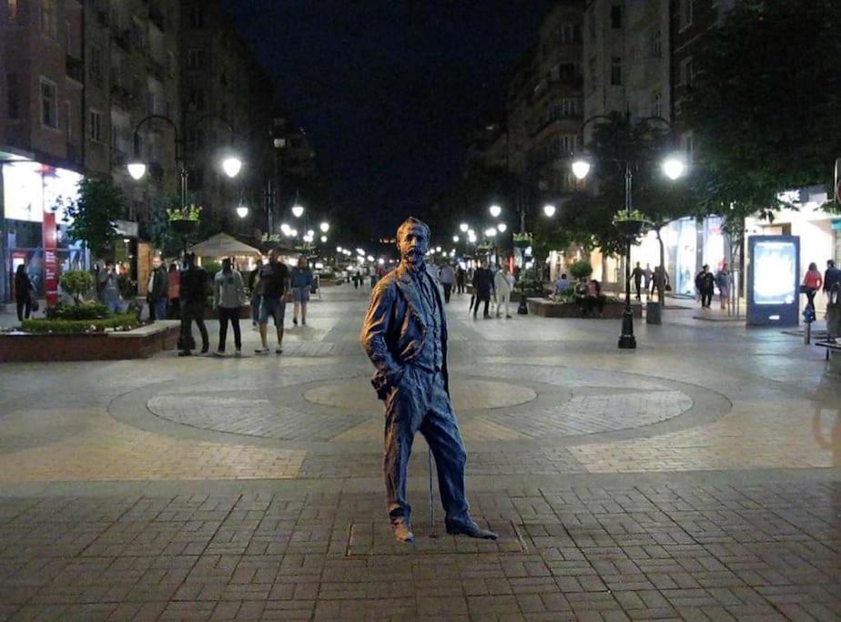 Top Center Studio 1 Σόφια Εξωτερικό φωτογραφία